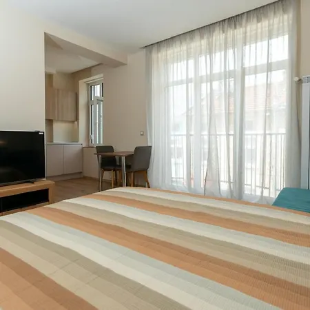 Gasthof луксозни студия “старият батак” / Luxury “the Old Batak” 4*