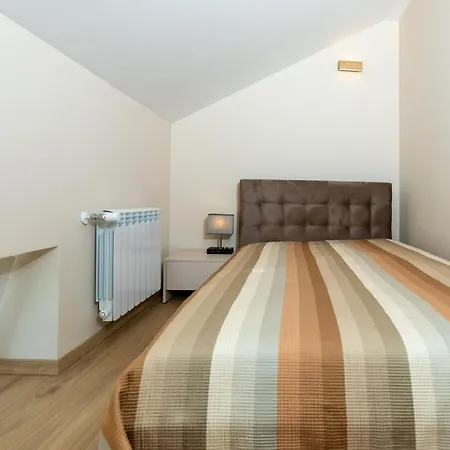 луксозни студия “старият батак” / Luxury “the Old Batak” 4* Batak