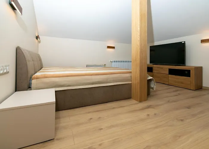 Gasthof луксозни студия “старият батак” / Luxury “the Old Batak” 4*